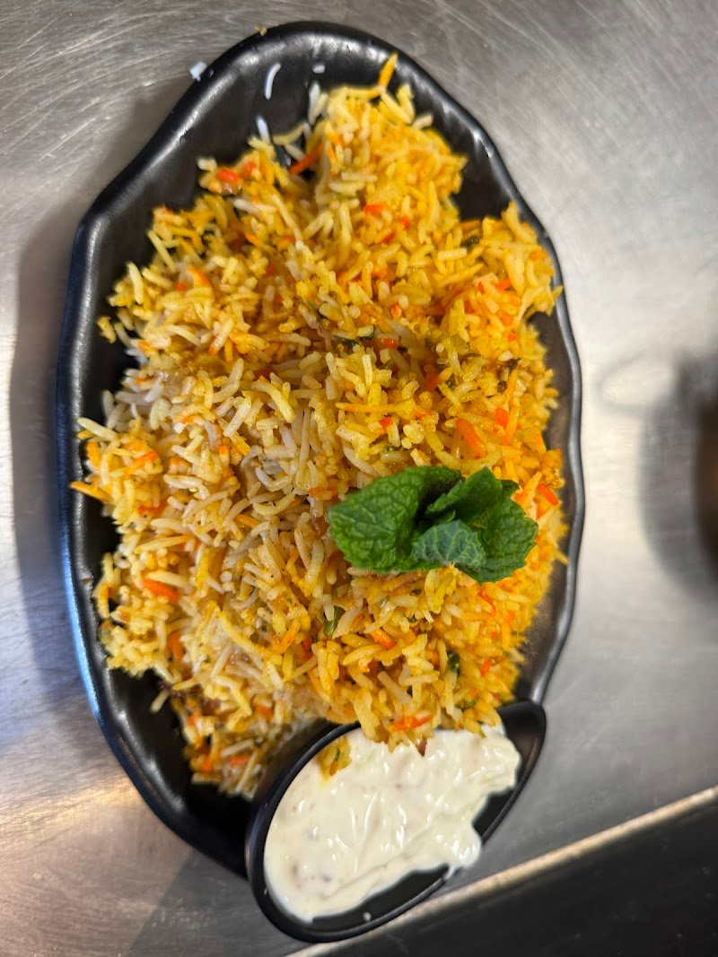 Everest Eatery - Indian & Nepalese Cuisine photo 4