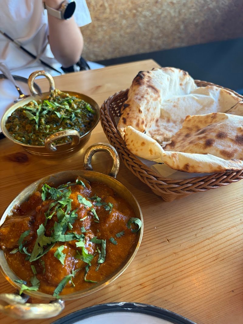 Everest Eatery - Indian & Nepalese Cuisine photo 3