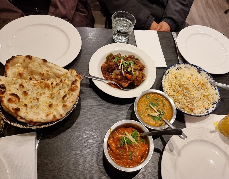 7 Village Indian Restaurant photo 4