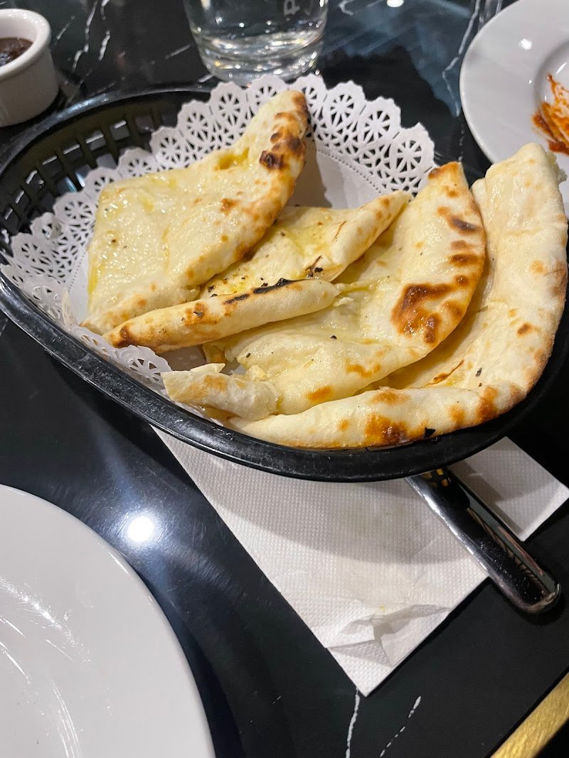 Aao Jee Traditional Indian Restaurant FRASER photo 6