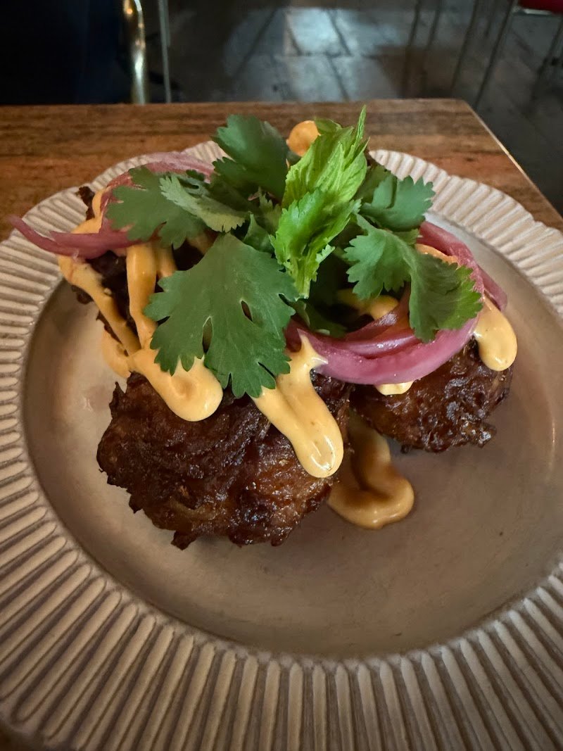 Lions And Tigers photo 9