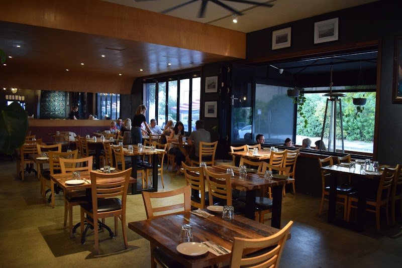 Saroor Bar and Restaurant