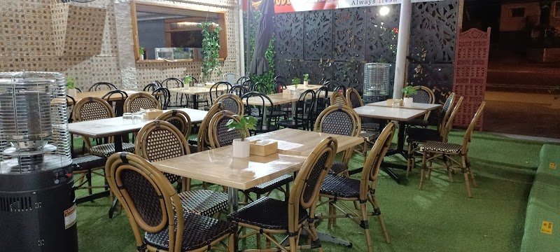 Dude's Dhaba - Indian Restaurant