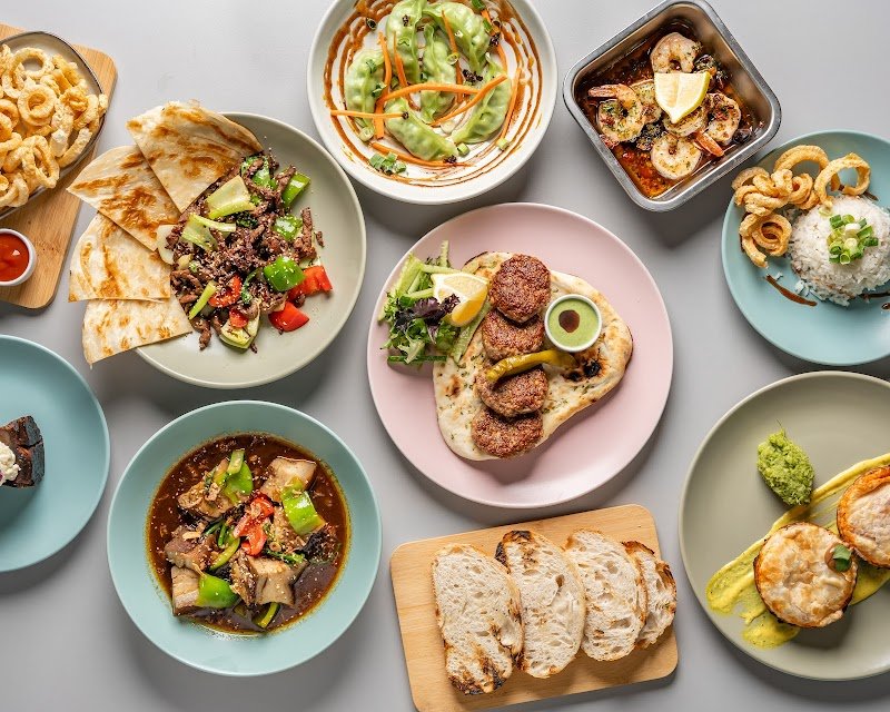 Bombae- Spiritz & Kitchen photo 2