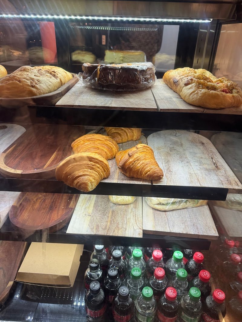 Aroma Cafe & Restaurant photo 9